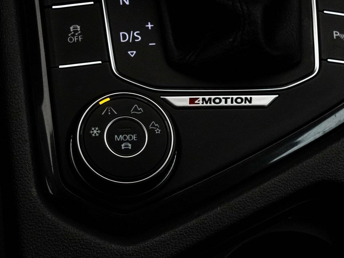 Volkswagen Tiguan с пробегом — 2017 год. Фото: #12
