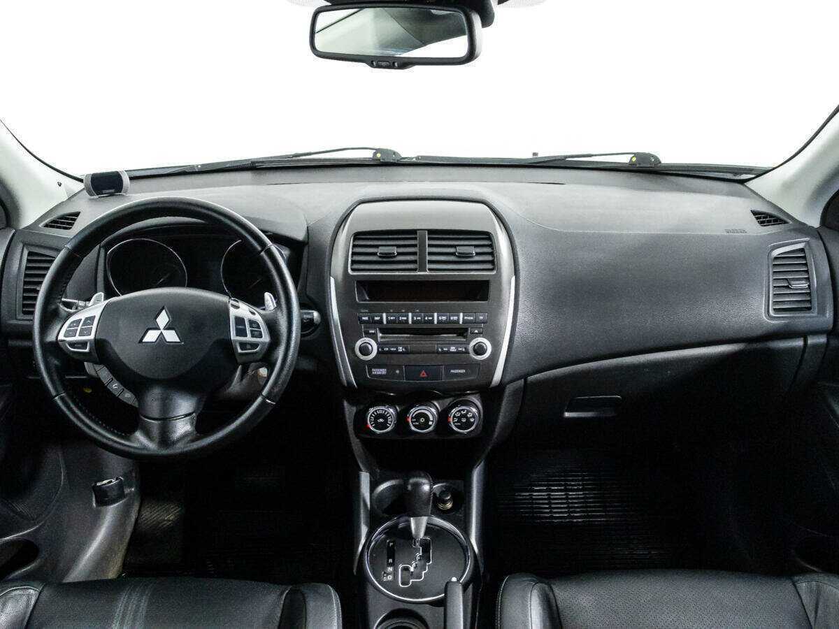 Mitsubishi ASX с пробегом — 2012 год. Фото: #12