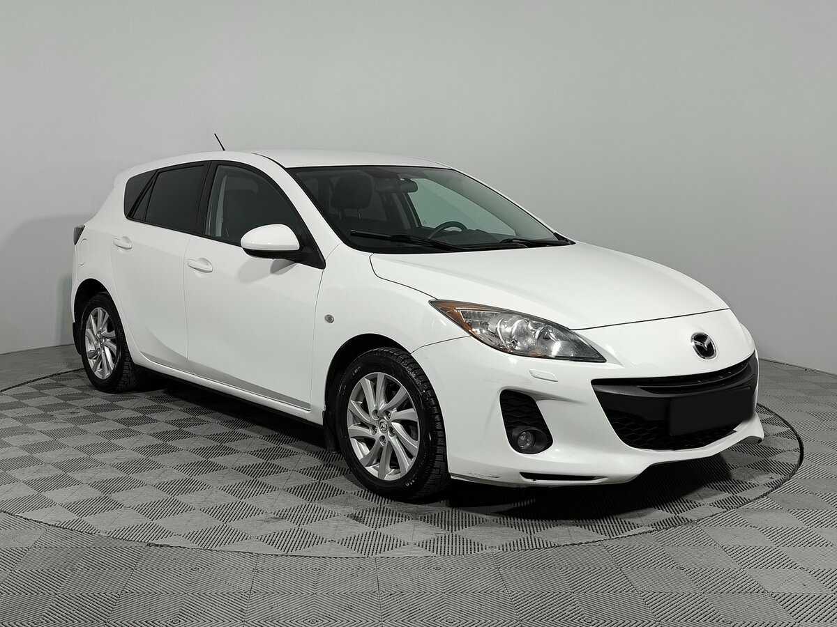 Mazda 3 с пробегом — 2012 год. Фото: #2
