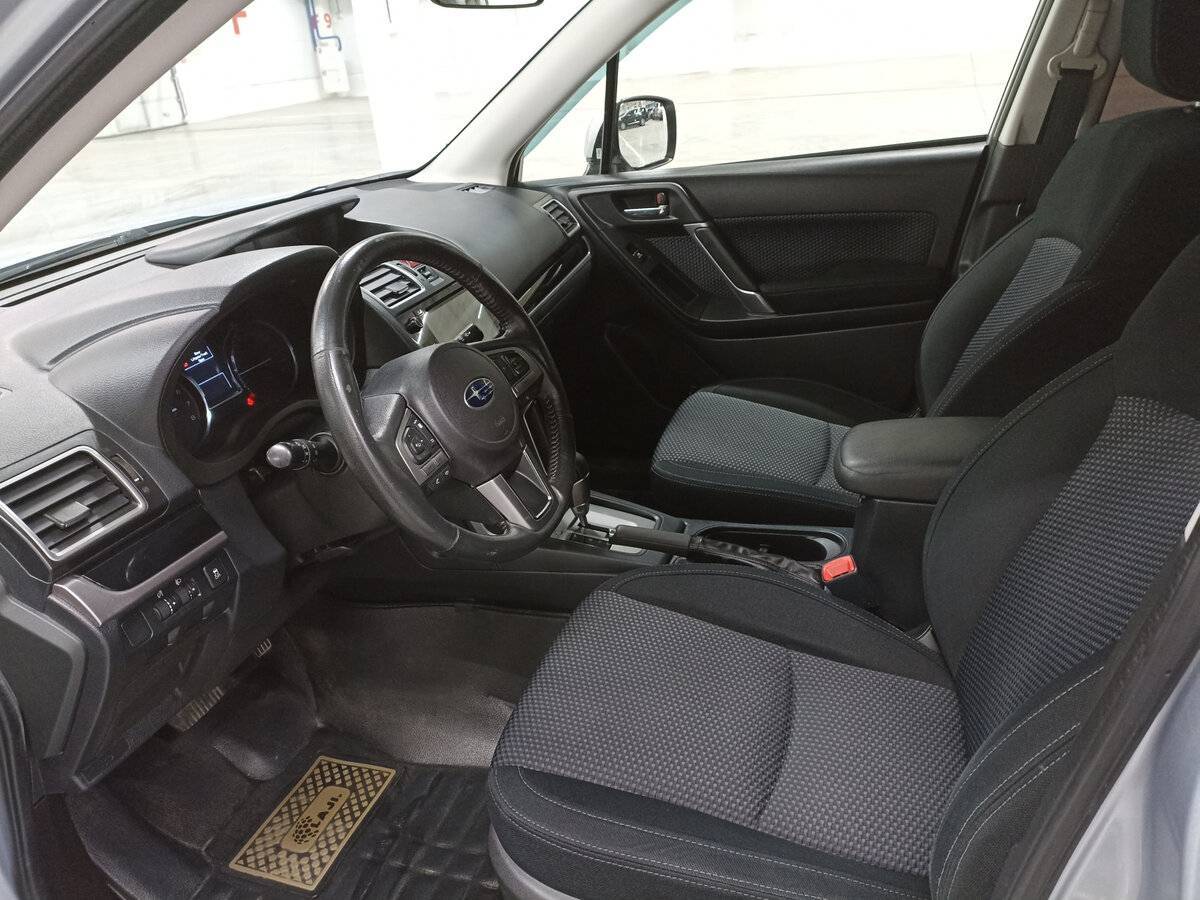 Subaru Forester с пробегом — 2017 год. Фото: #15