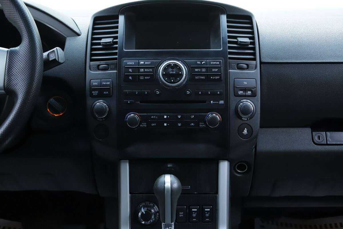 Nissan Pathfinder с пробегом — 2012 год. Фото: #12