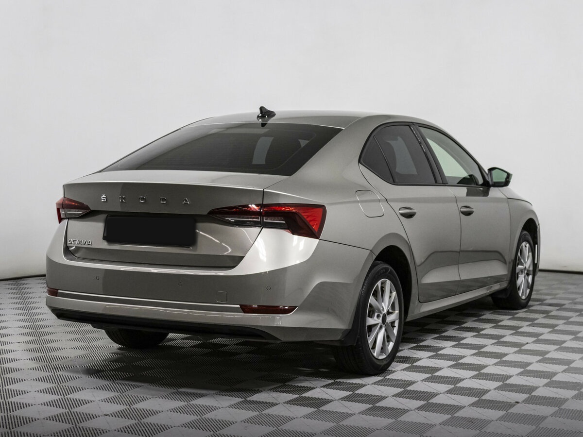Skoda Octavia с пробегом — 2021 год. Фото: #3