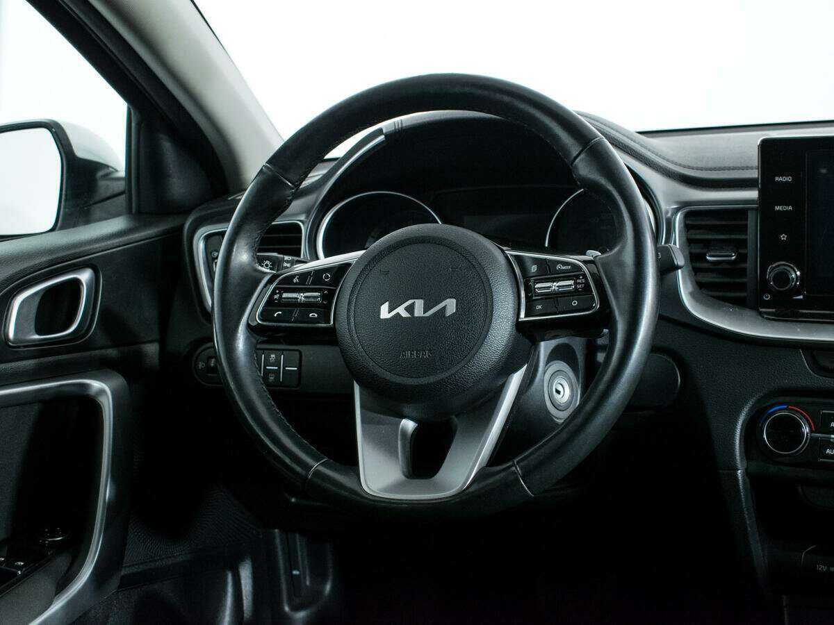 Kia XCeed с пробегом — 2021 год. Фото: #13