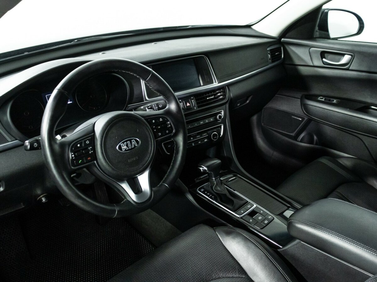 Kia Optima с пробегом — 2016 год. Фото: #9