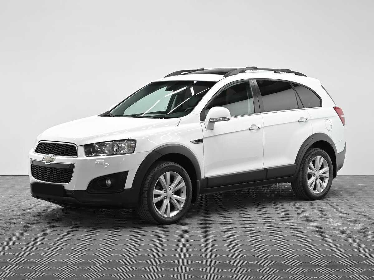 Chevrolet Captiva с пробегом — 2015 год. Фото: #0