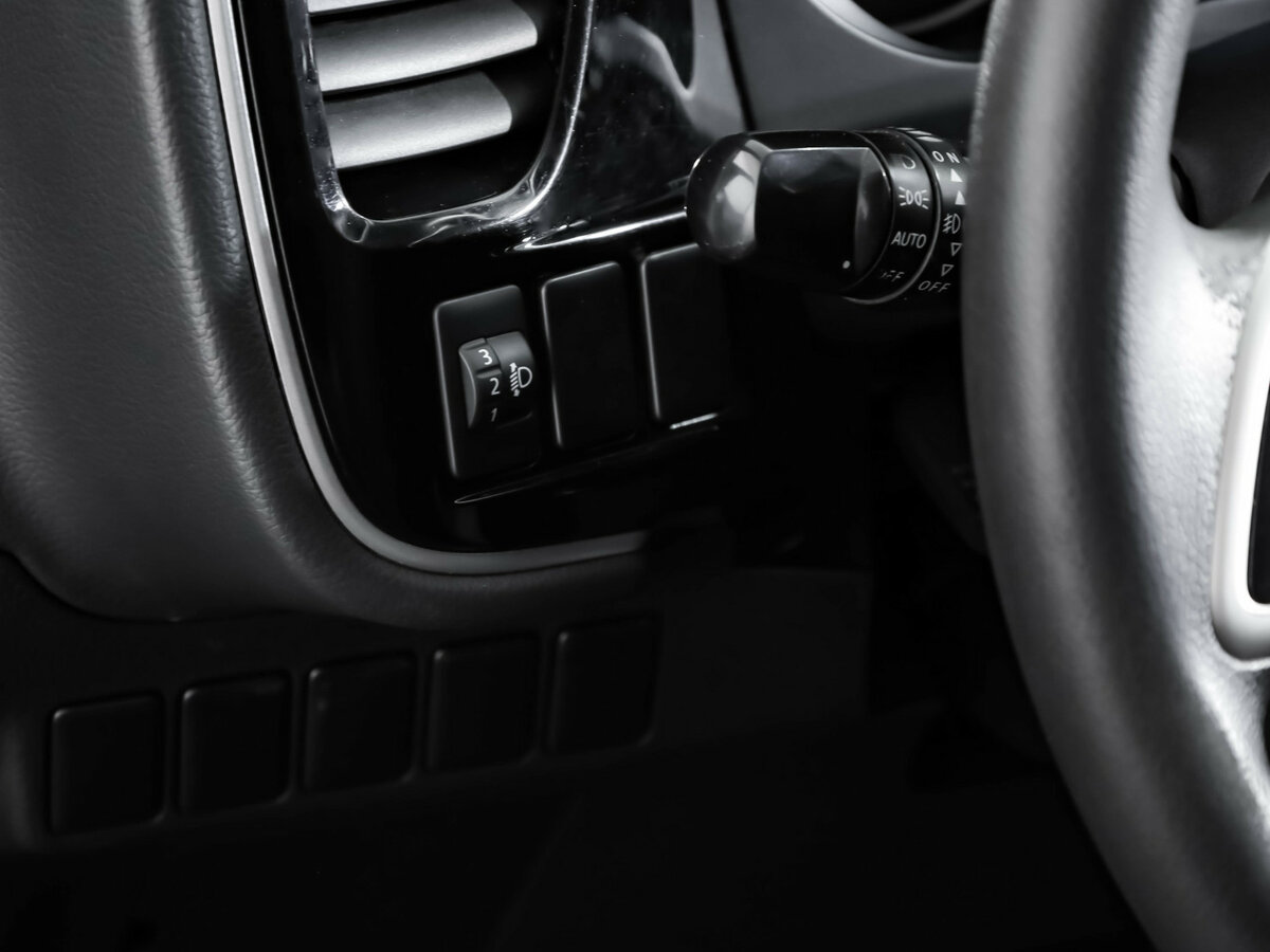 Mitsubishi Outlander с пробегом — 2020 год. Фото: #17