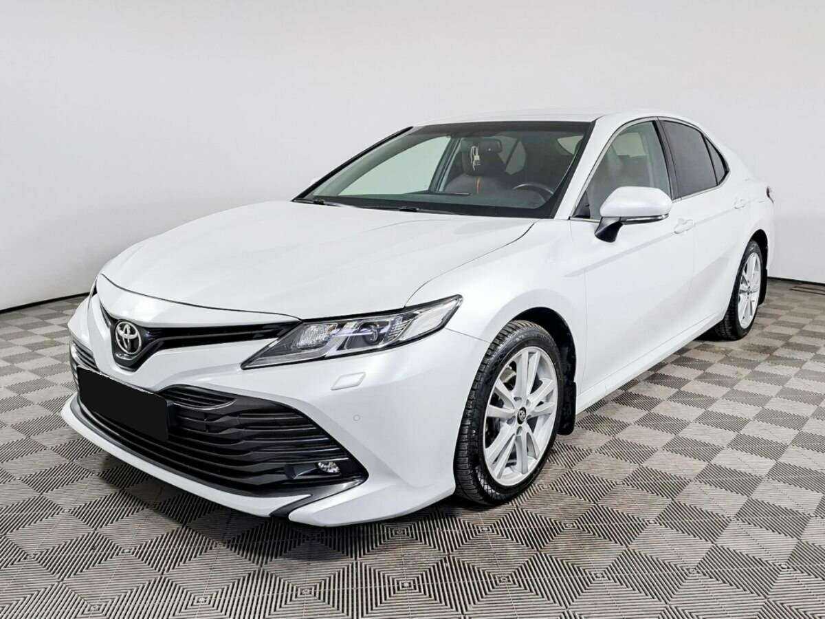 Toyota Camry с пробегом — 2019 год. Фото: #0