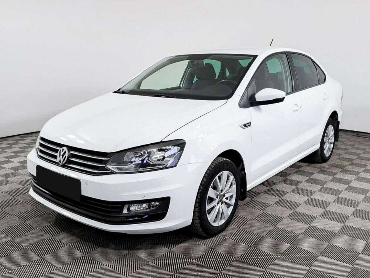 Volkswagen Polo с пробегом — 2018 год. Фото: #0