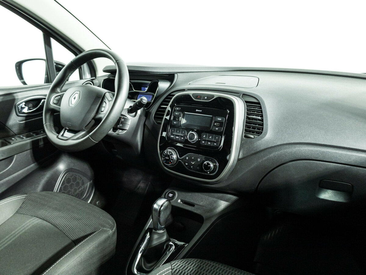 Renault Kaptur с пробегом — 2018 год. Фото: #8