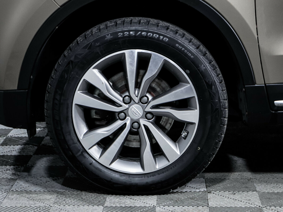 Geely Atlas с пробегом — 2019 год. Фото: #13