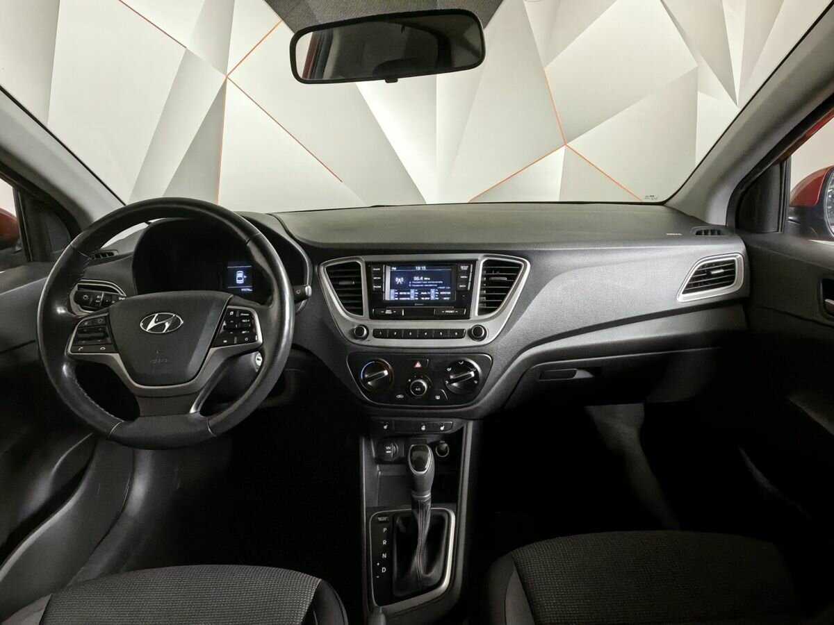 Hyundai Solaris с пробегом — 2020 год. Фото: #9