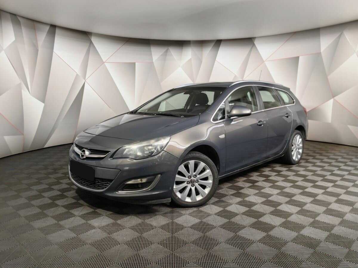 Opel Astra с пробегом — 2014 год. Посмотреть фото