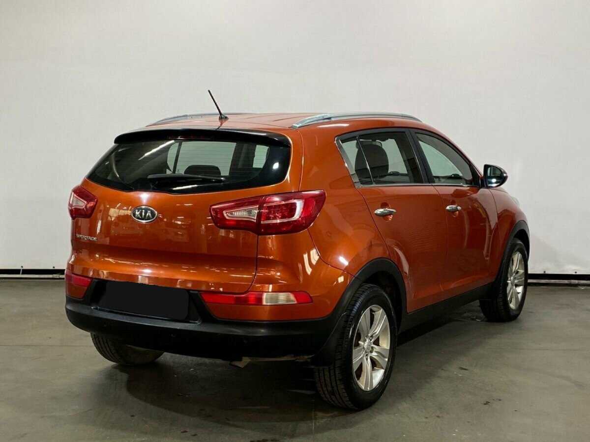 Kia Sportage с пробегом — 2012 год. Фото: #4