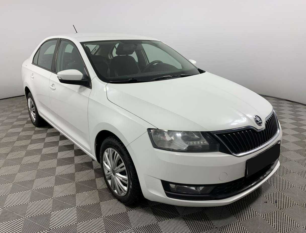 Skoda Rapid с пробегом — 2019 год. Фото: #2