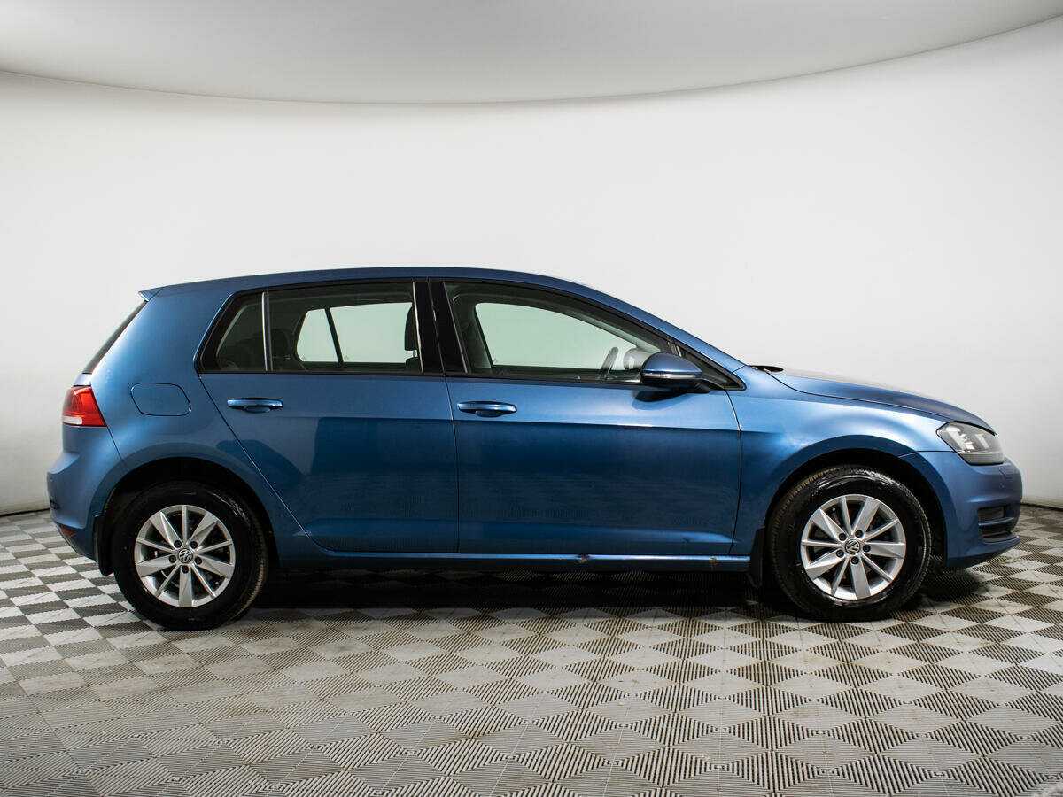 Volkswagen Golf с пробегом — 2012 год. Фото: #3