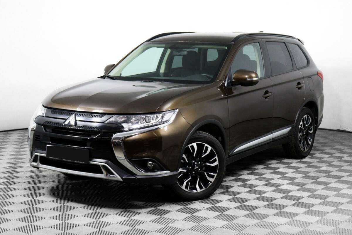 Mitsubishi Outlander с пробегом — 2022 год. Фото: #0