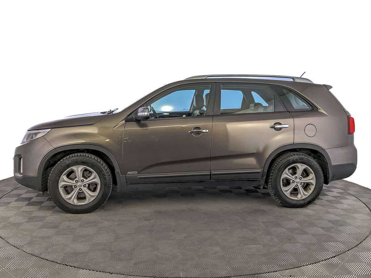 Kia Sorento с пробегом — 2017 год. Фото: #7
