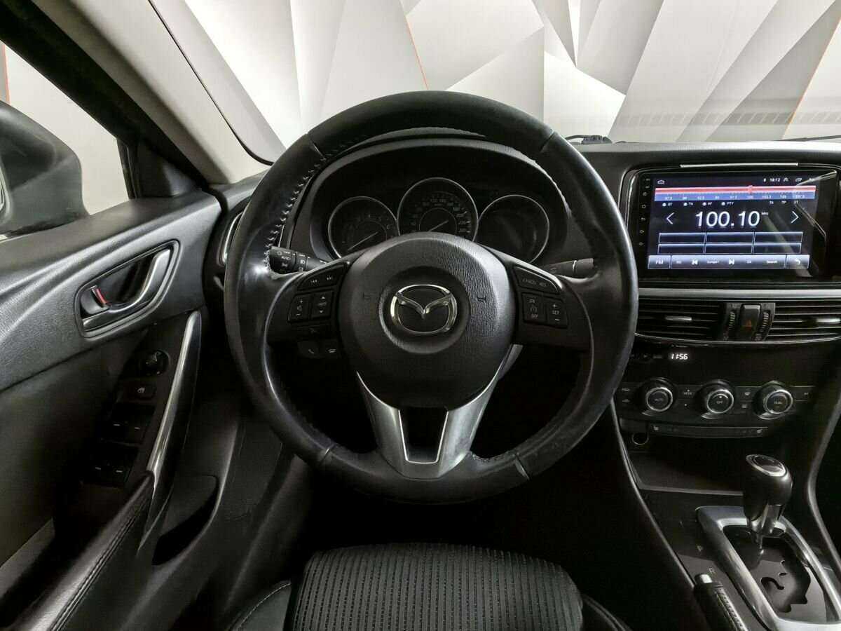 Mazda 6 с пробегом — 2014 год. Фото: #14