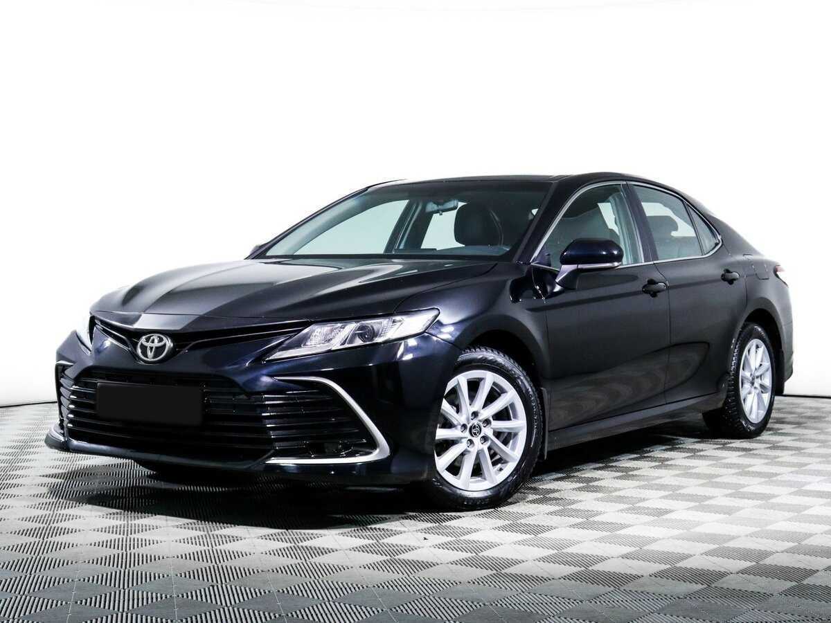 Toyota Camry с пробегом — 2021 год. Фото: #0