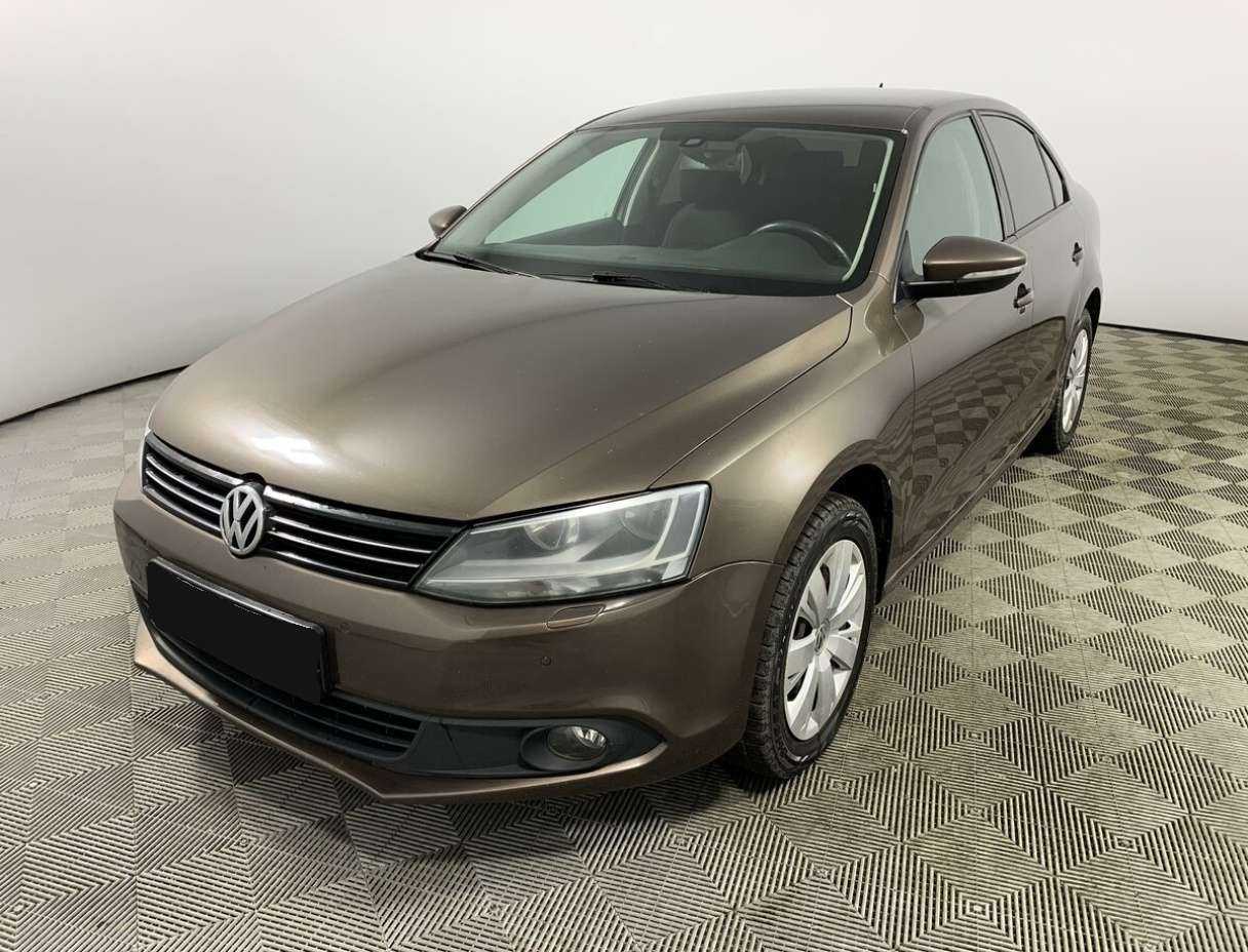 Volkswagen Jetta с пробегом — 2013 год. Посмотреть фото