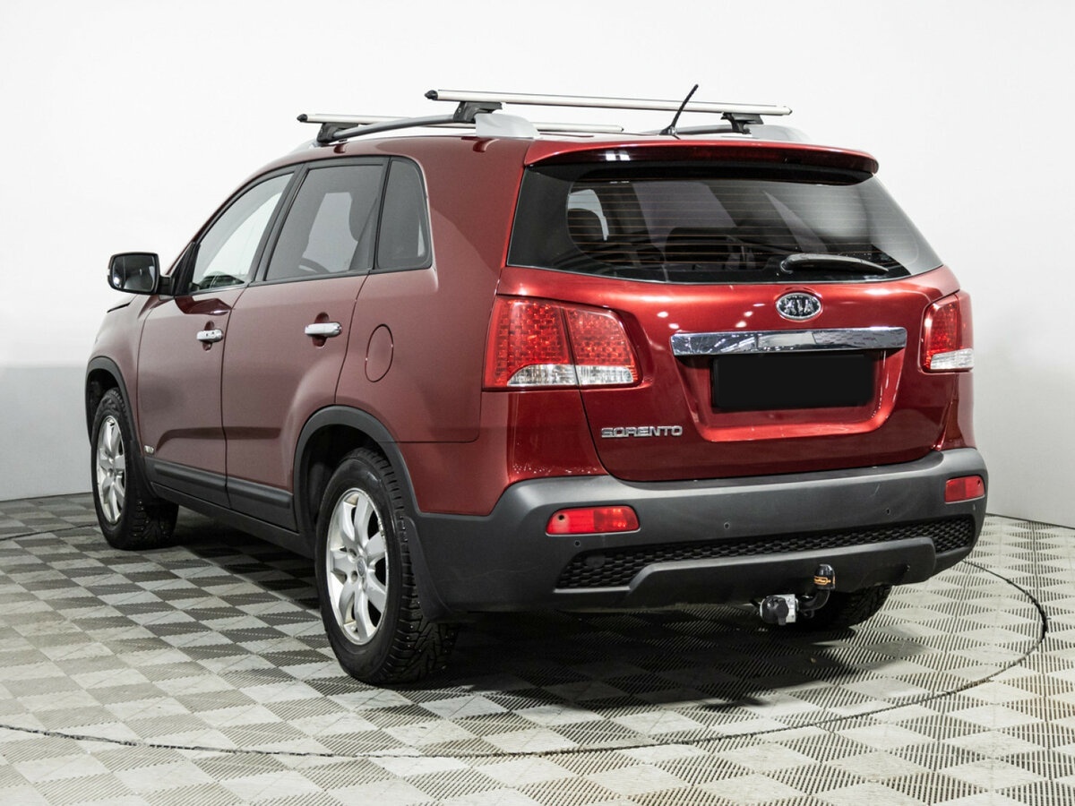 Kia Sorento с пробегом — 2012 год. Фото: #6
