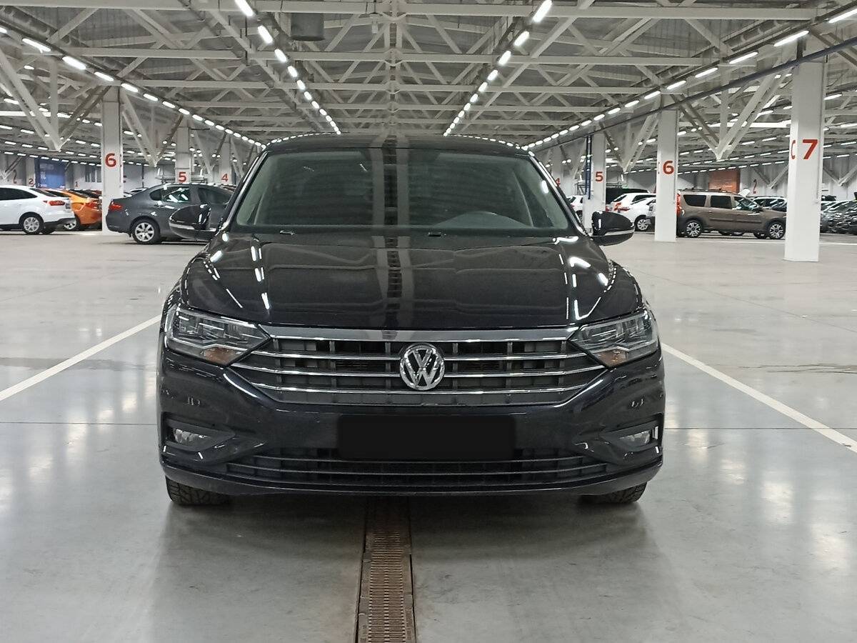 Volkswagen Jetta с пробегом — 2020 год. Фото: #1