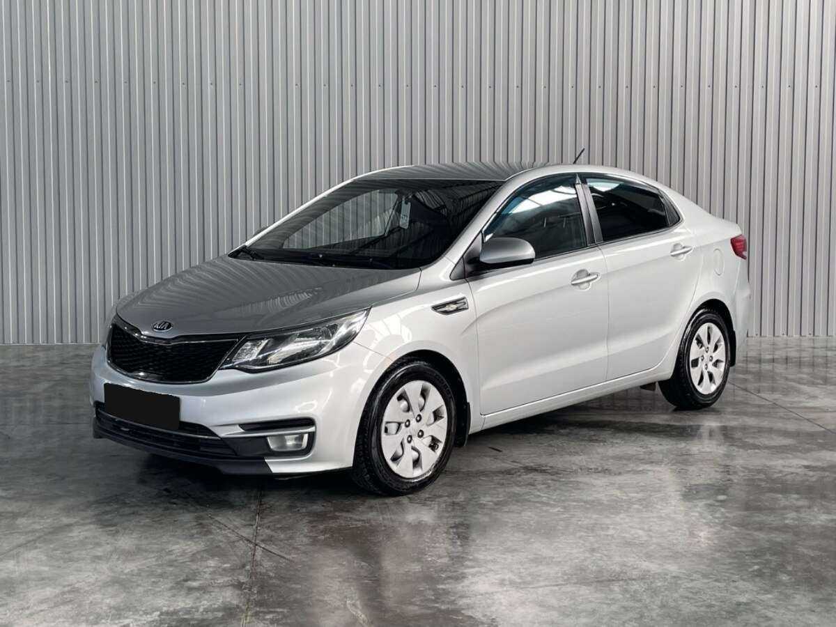 Kia Rio с пробегом — 2017 год. Посмотреть фото