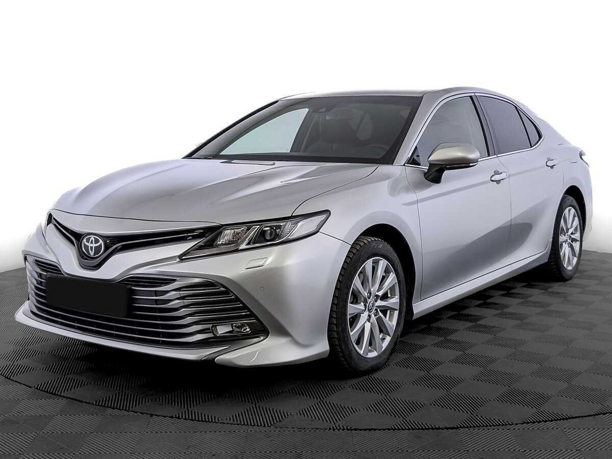 Toyota Camry с пробегом — 2019 год. Фото: #0