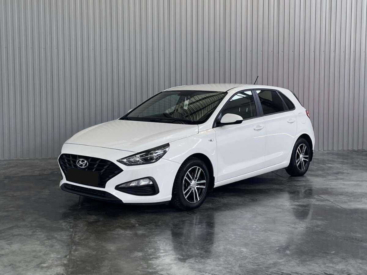 Hyundai i30 с пробегом — 2022 год. Фото: #0