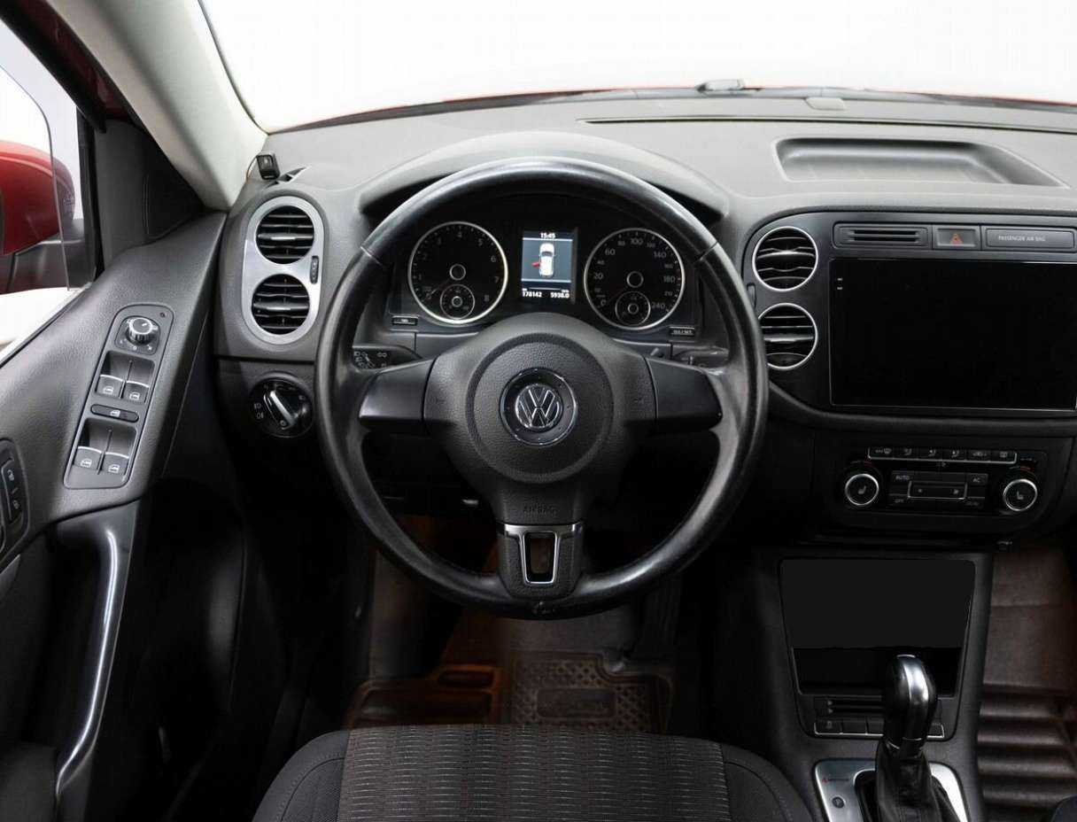 Volkswagen Tiguan с пробегом — 2012 год. Фото: #13