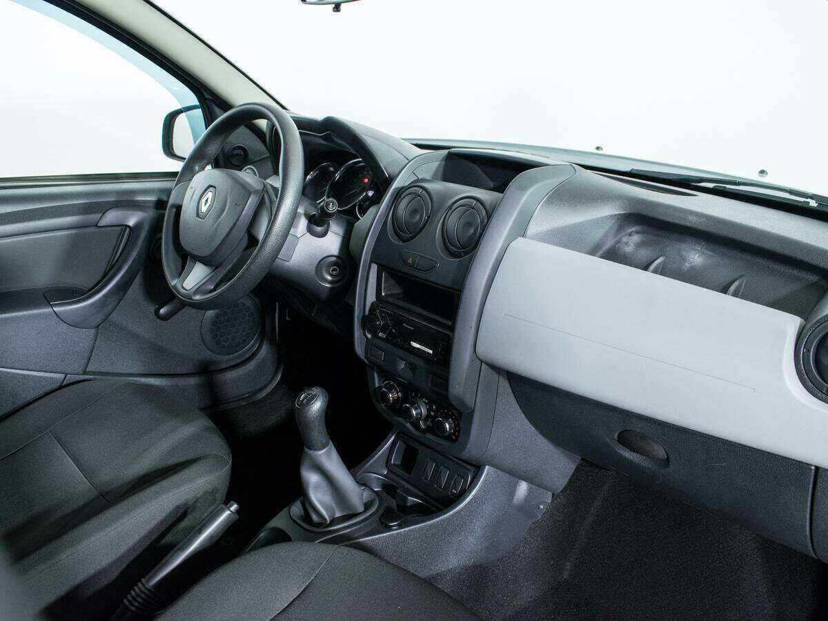Renault Duster с пробегом — 2017 год. Фото: #8