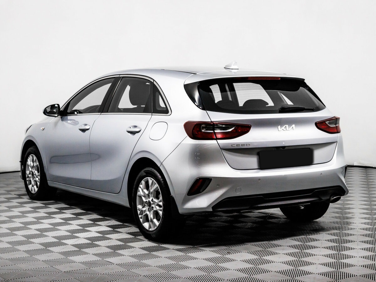 Kia Ceed с пробегом — 2022 год. Фото: #6