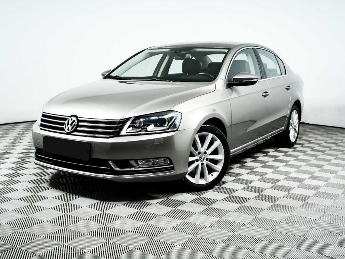 Volkswagen Passat с пробегом — 2012 год. Посмотреть фото