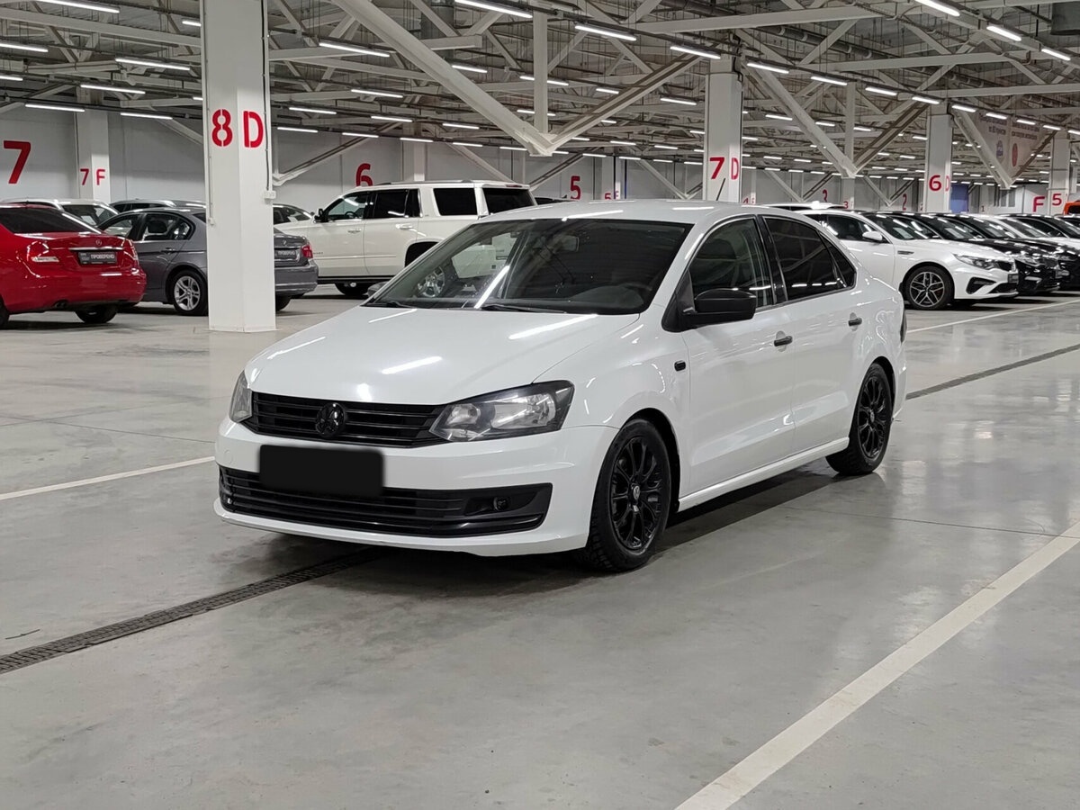 Volkswagen Polo с пробегом — 2017 год. Посмотреть фото