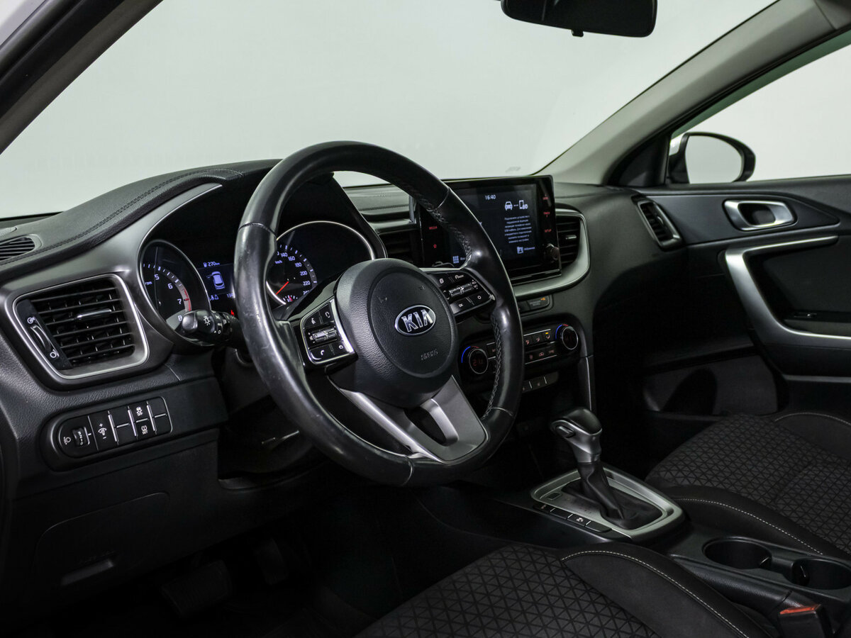 Kia XCeed с пробегом — 2021 год. Фото: #9