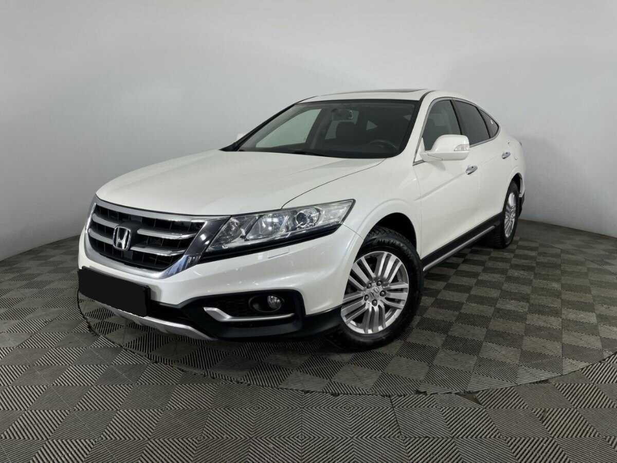 Honda Crosstour с пробегом — 2014 год. Посмотреть фото