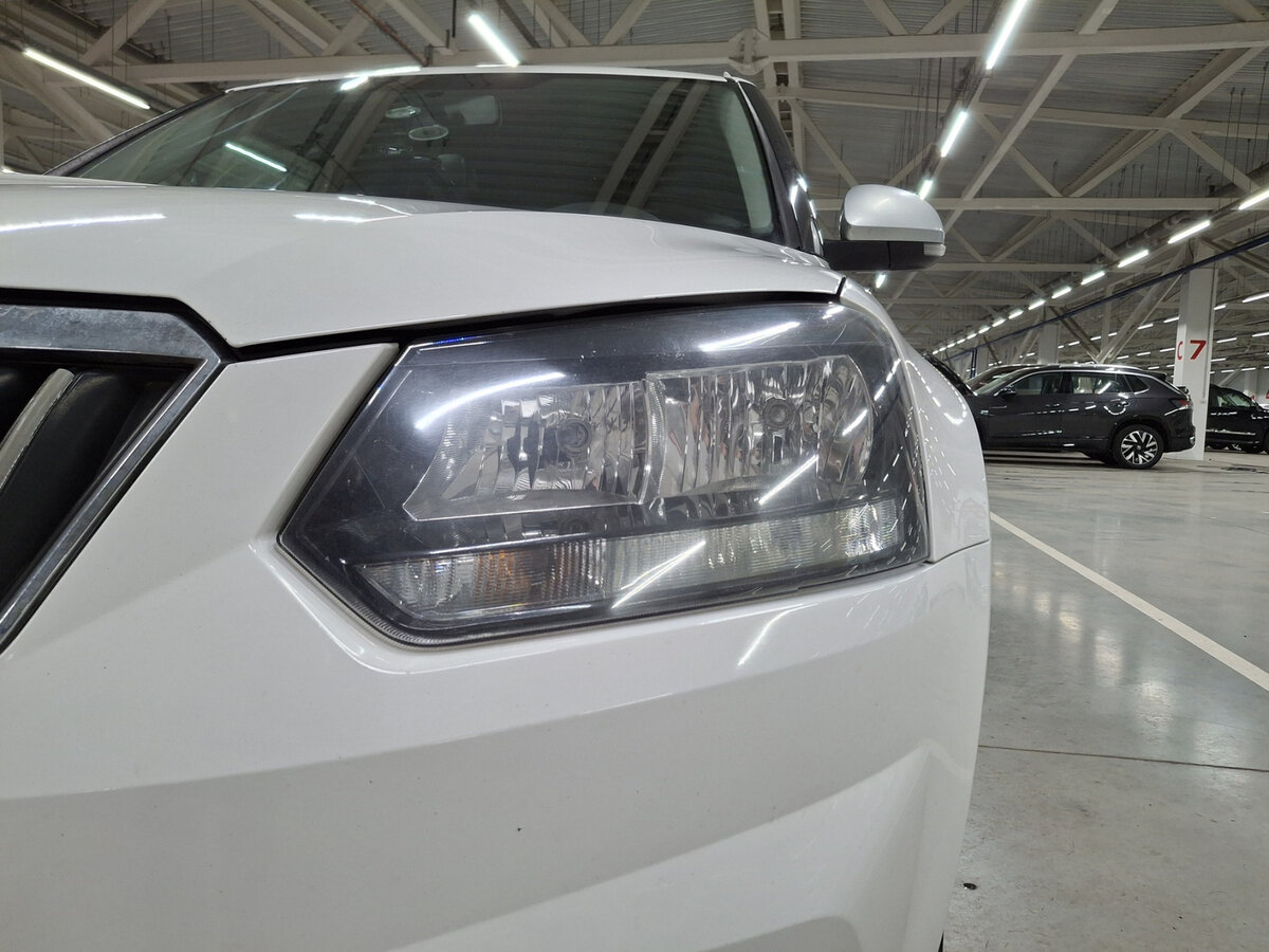Skoda Yeti с пробегом — 2014 год. Фото: #14
