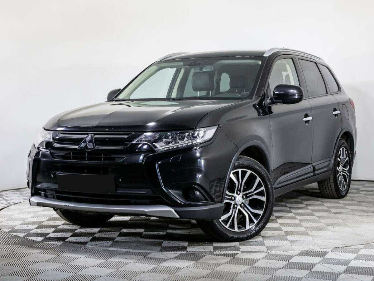 Mitsubishi Outlander с пробегом — 2016 год. Посмотреть фото