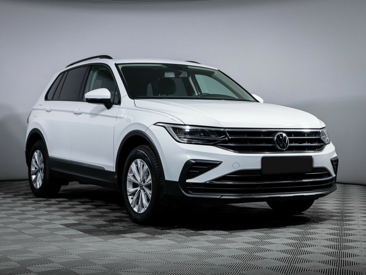 Volkswagen Tiguan с пробегом — 2021 год. Фото: #2