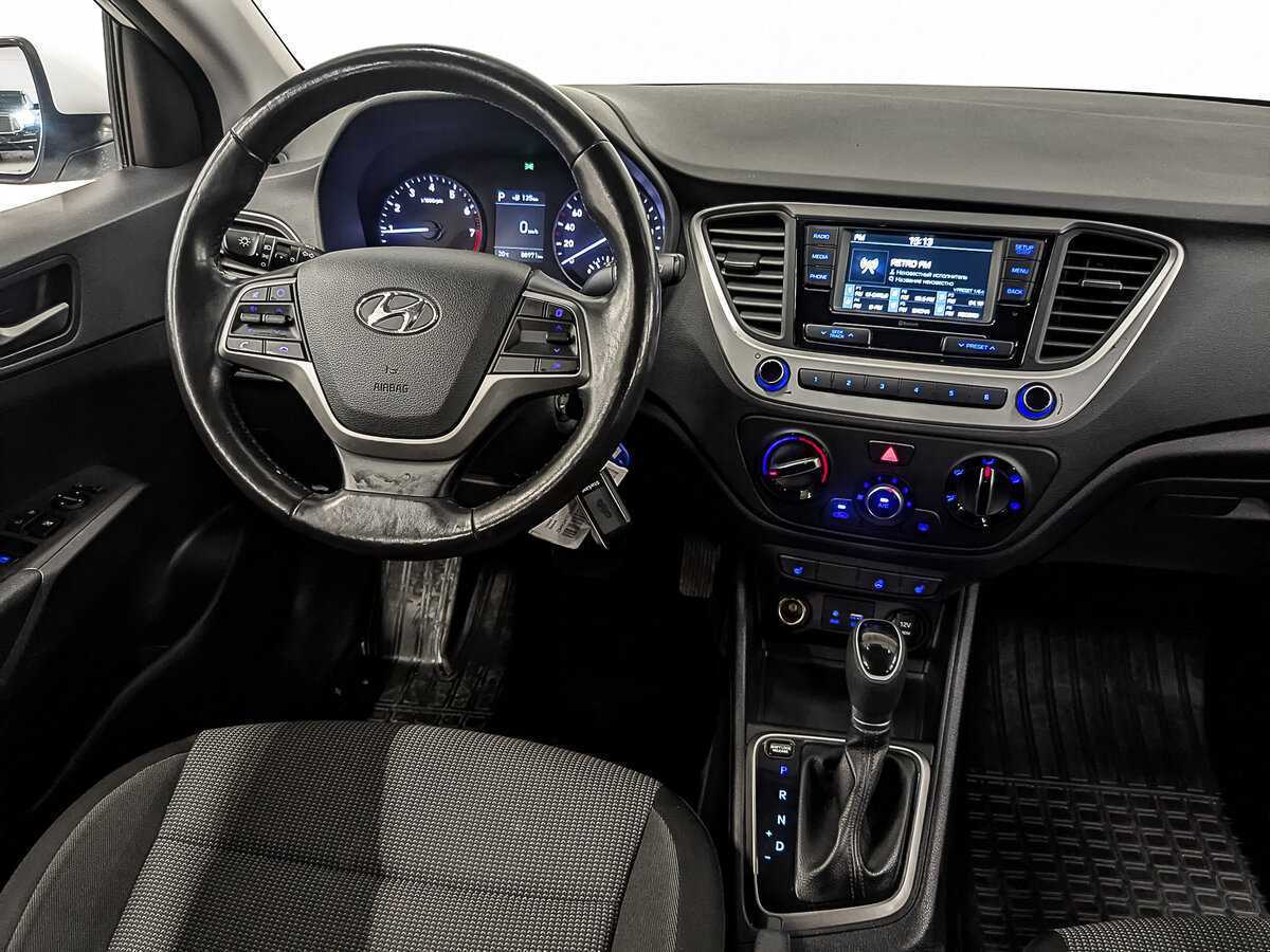 Hyundai Solaris с пробегом — 2017 год. Фото: #25