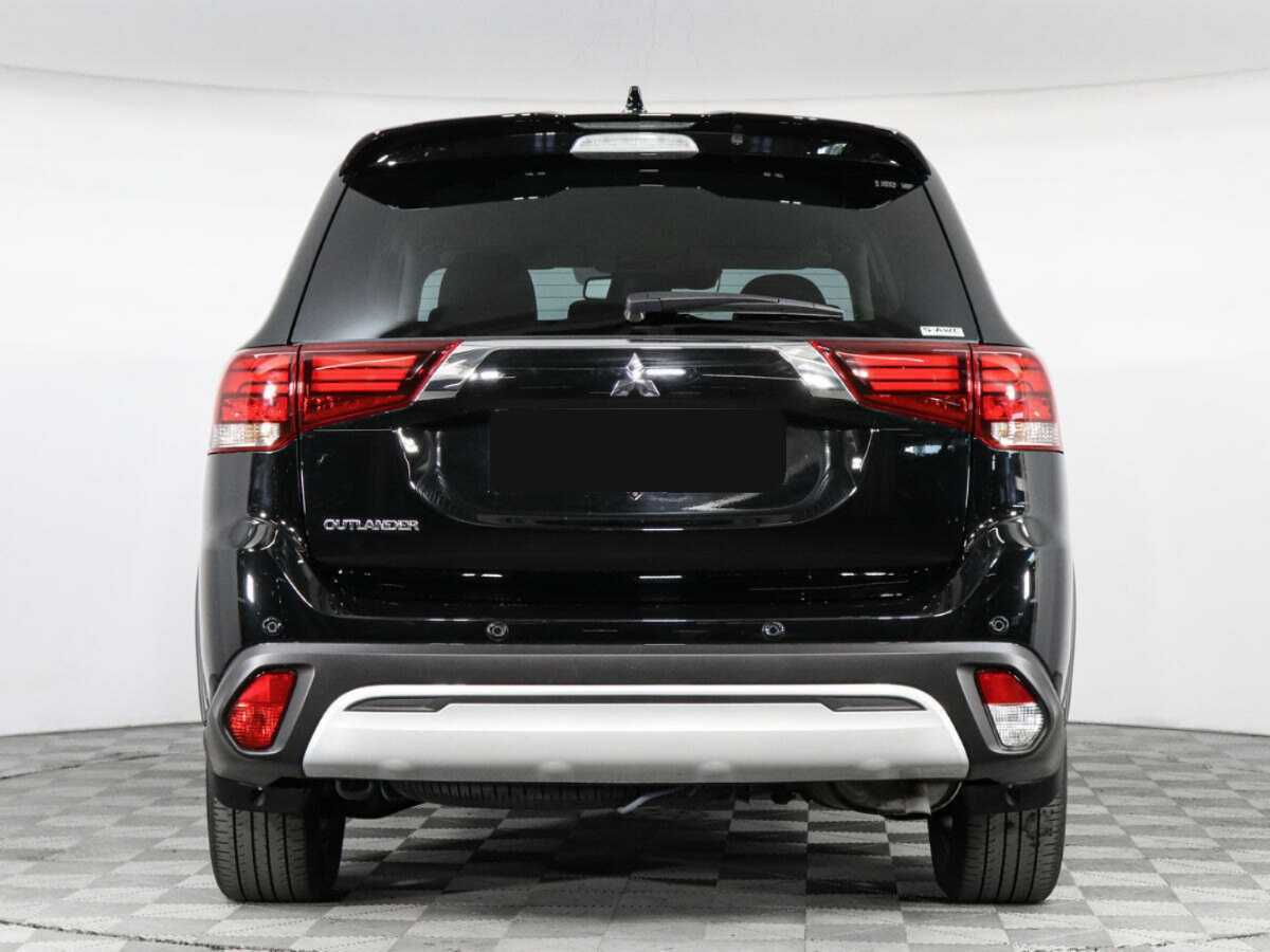 Mitsubishi Outlander с пробегом — 2022 год. Фото: #5