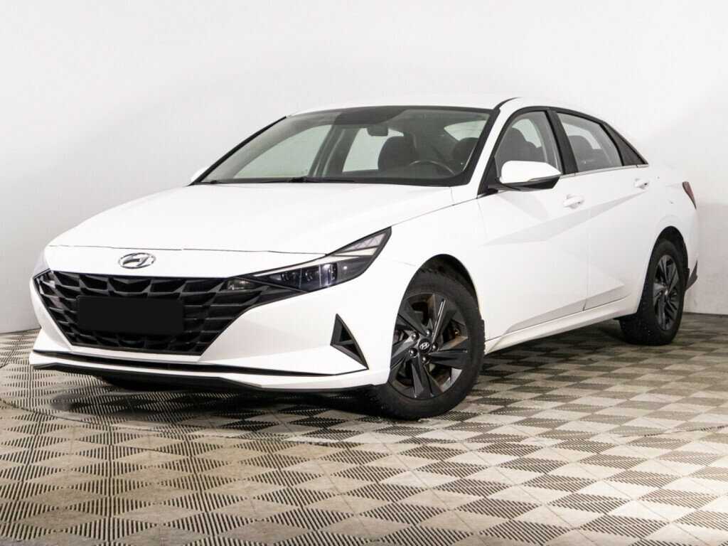 Hyundai Elantra с пробегом — 2021 год. Фото: #0