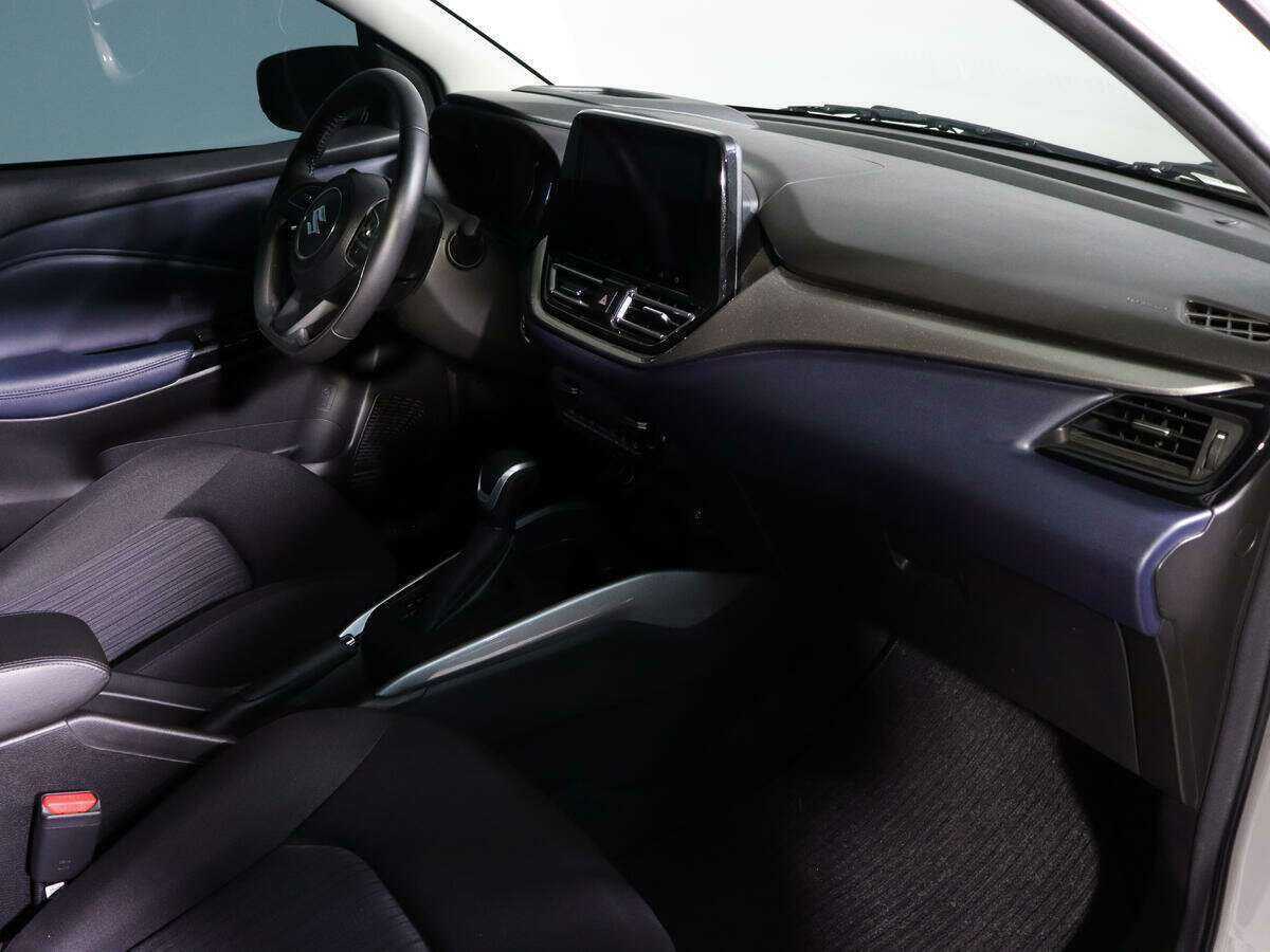 Suzuki Baleno с пробегом — 2023 год. Фото: #6