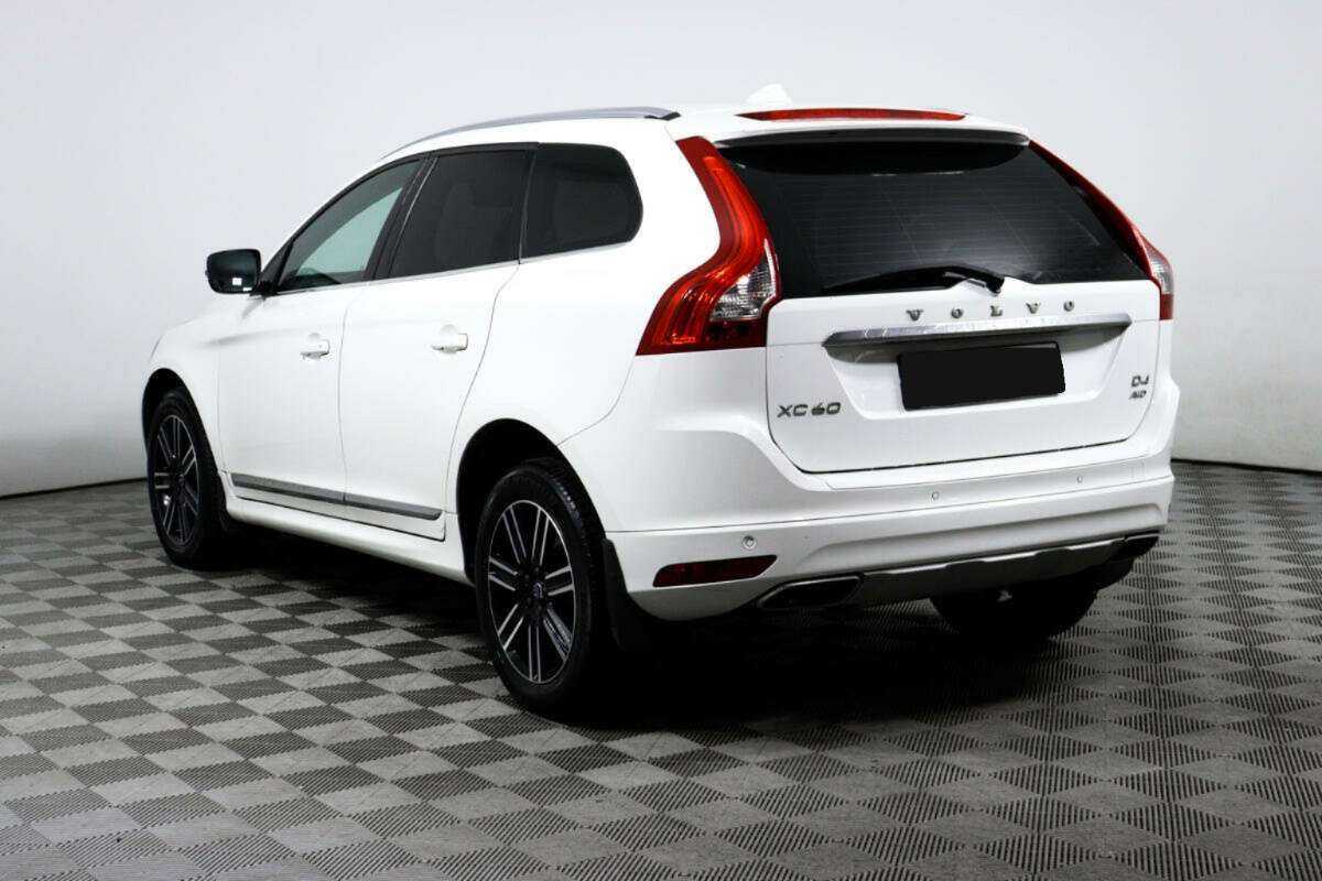 Volvo XC60 с пробегом — 2016 год. Фото: #6