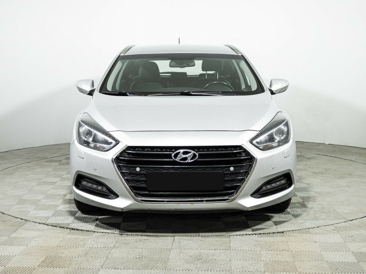 Hyundai i40 с пробегом — 2017 год. Фото: #1