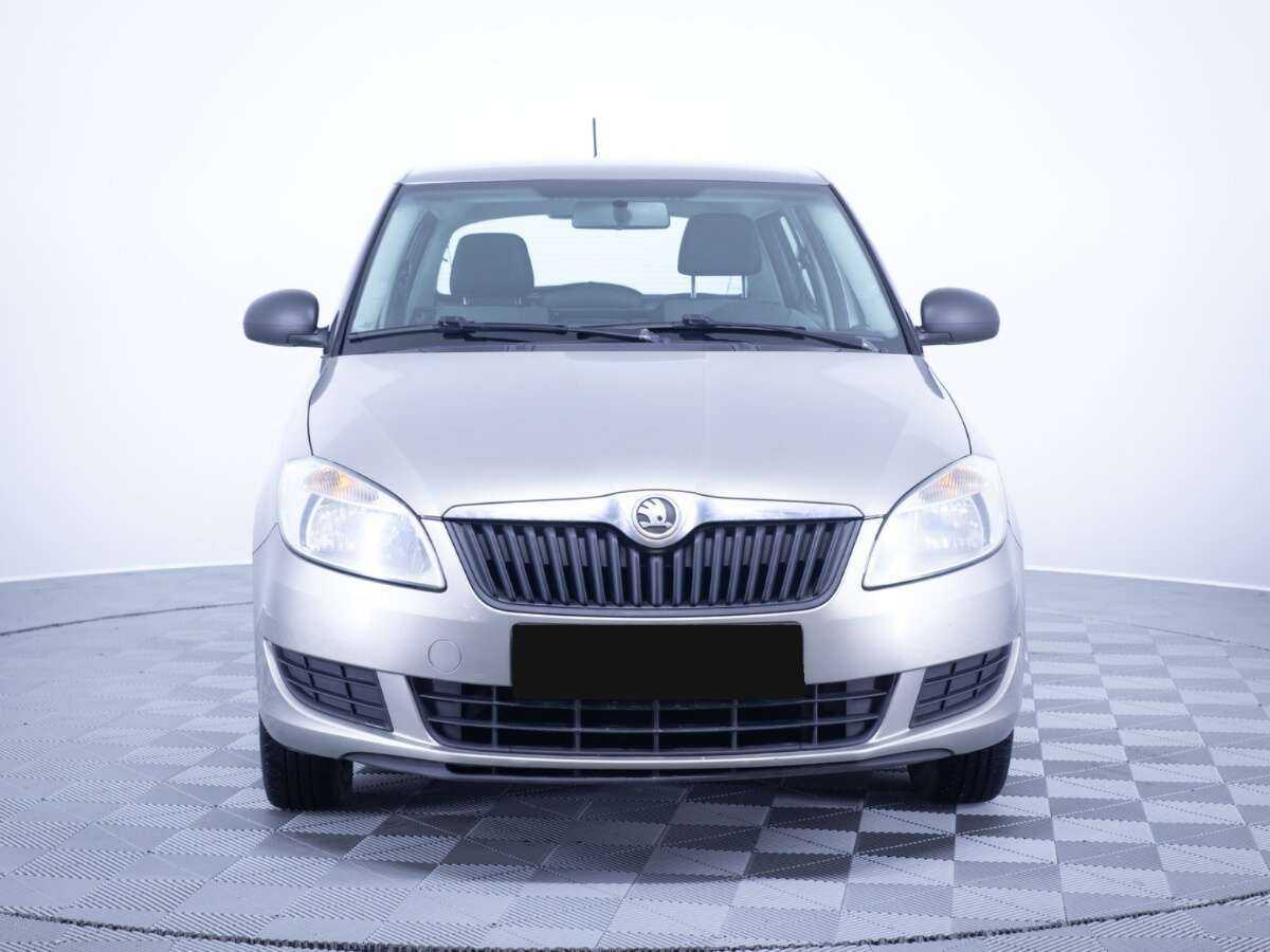 Skoda Fabia с пробегом — 2013 год. Фото: #1