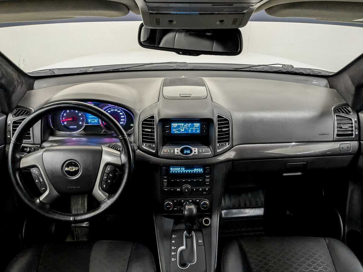 Chevrolet Captiva с пробегом — 2013 год. Фото: #13