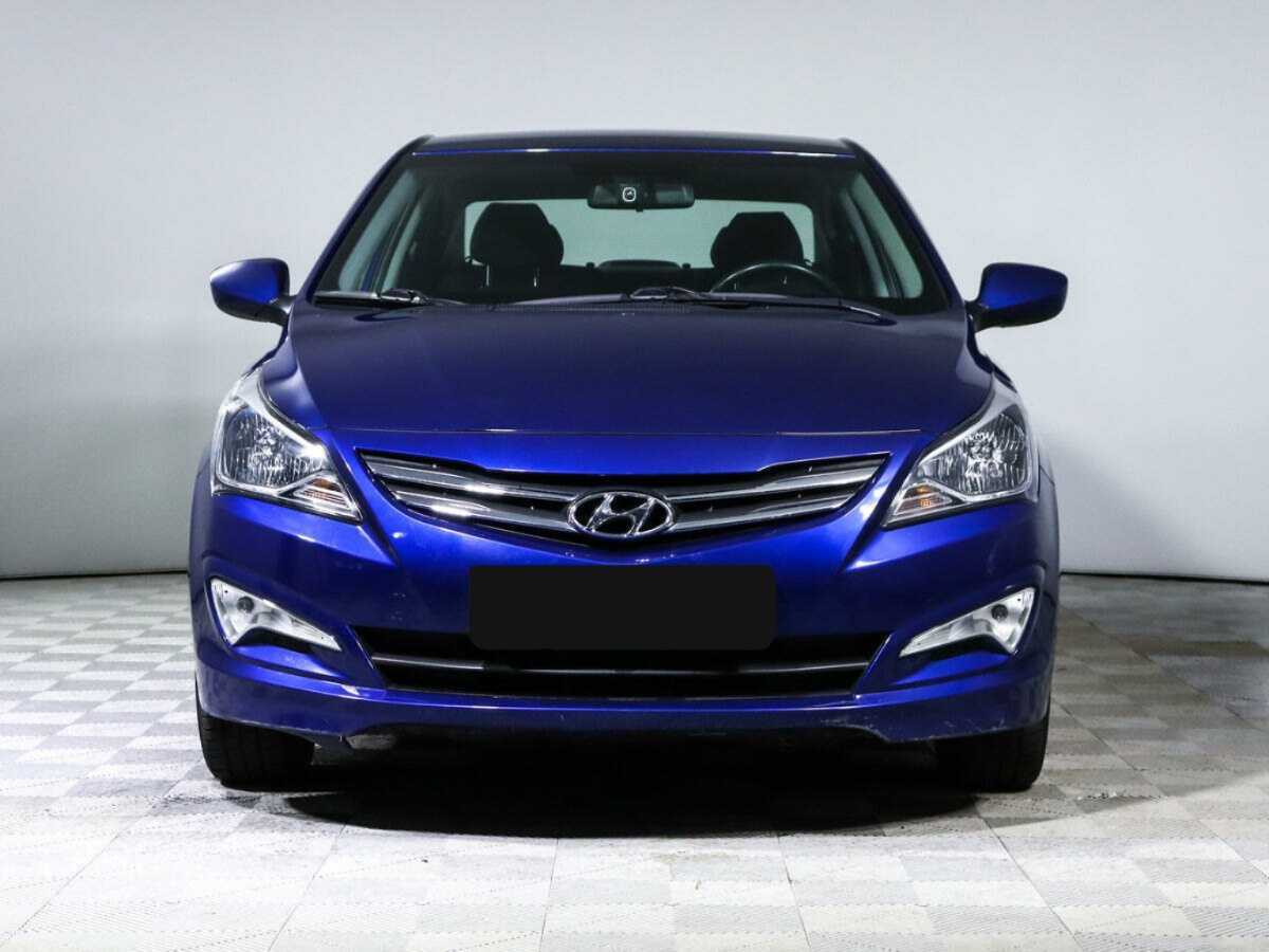 Hyundai Solaris с пробегом — 2016 год. Фото: #1