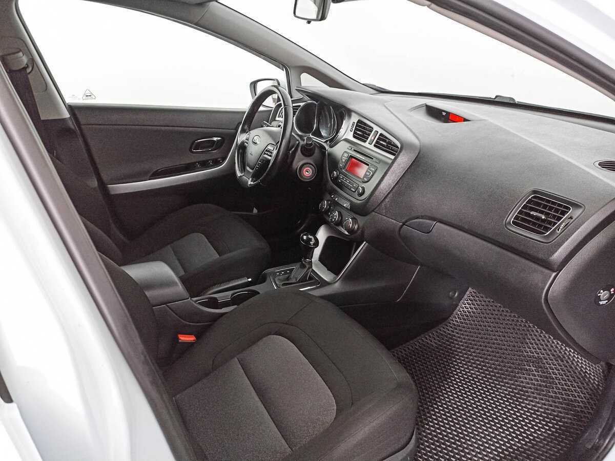 Kia Ceed с пробегом — 2014 год. Фото: #8