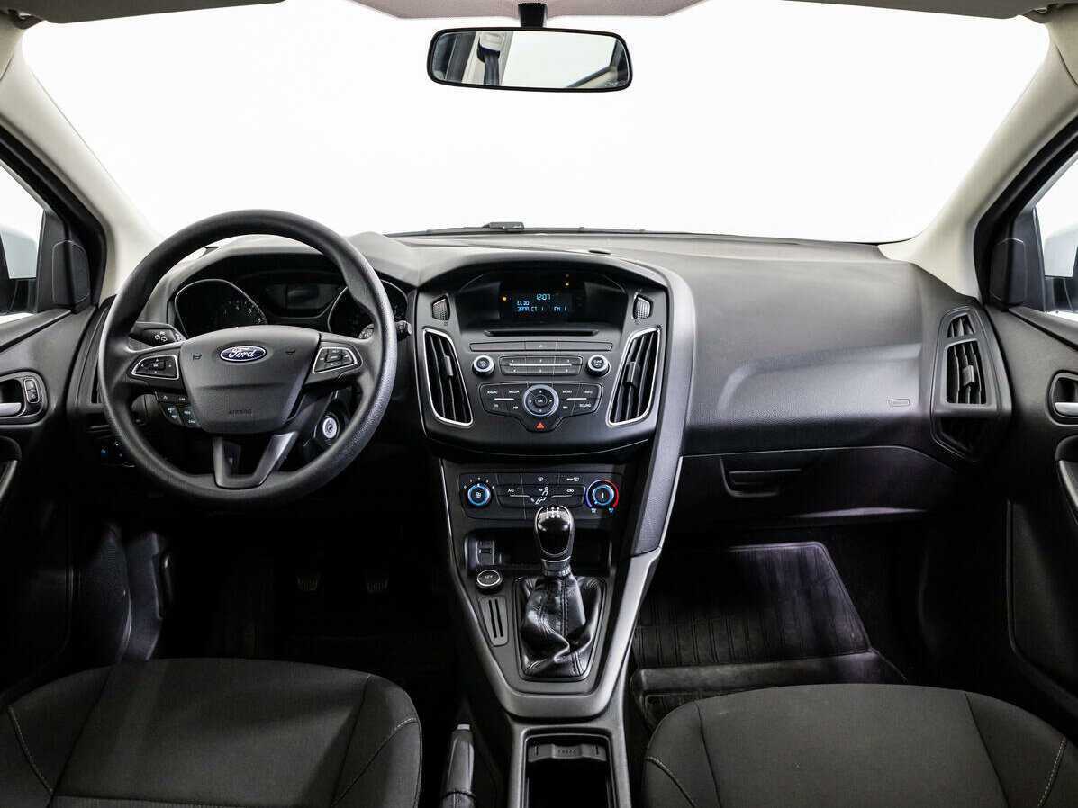 Ford Focus с пробегом — 2017 год. Фото: #12